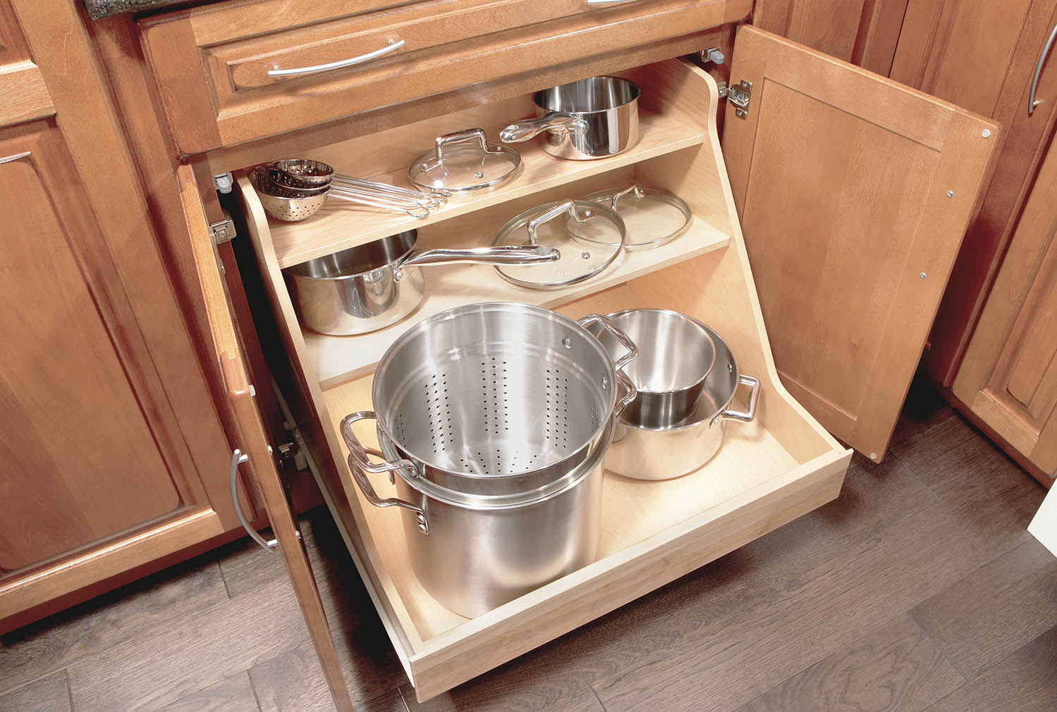 Pull-Out Trays